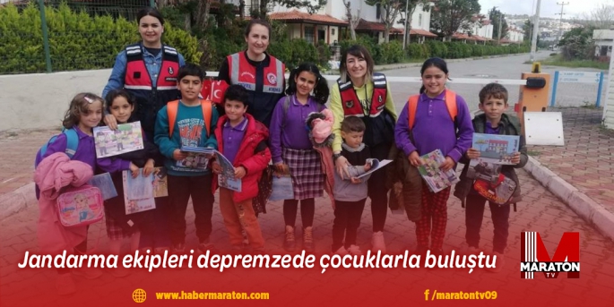 Jandarma ekipleri depremzede çocuklarla buluştu